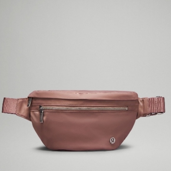 lululemon City Adventurer Belt Bag 2.5L - Picture 1 of 6
